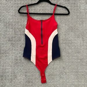 Express bodysuit with zipper size Small